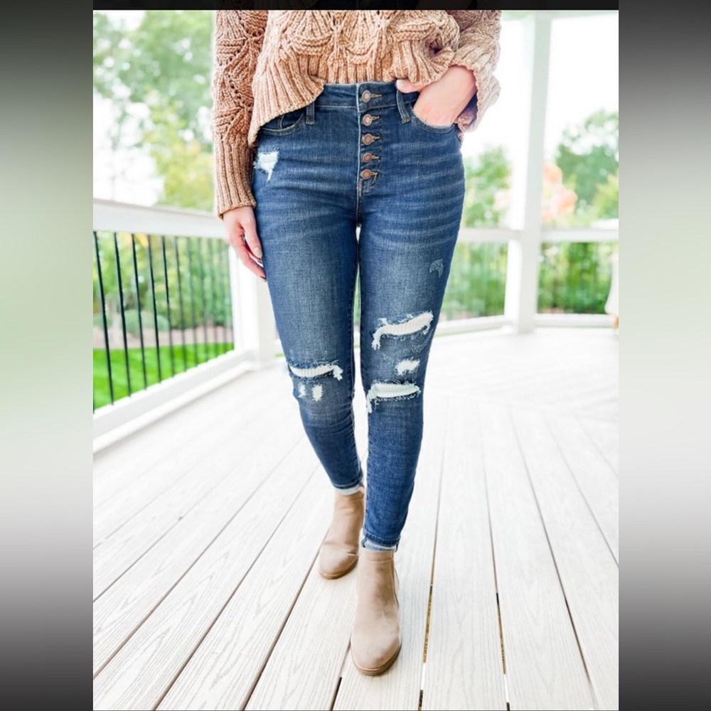Judy Blue Mid rise skinny Thermal patch